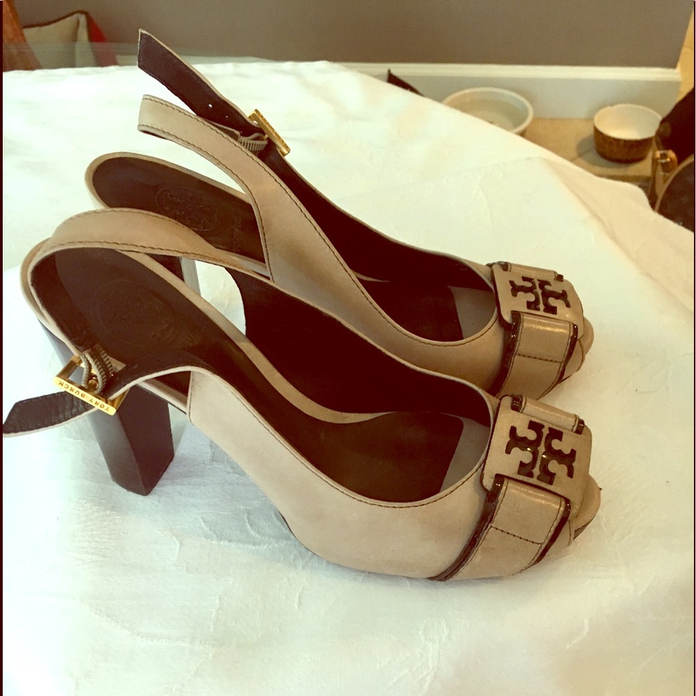 Tory Burch pumps